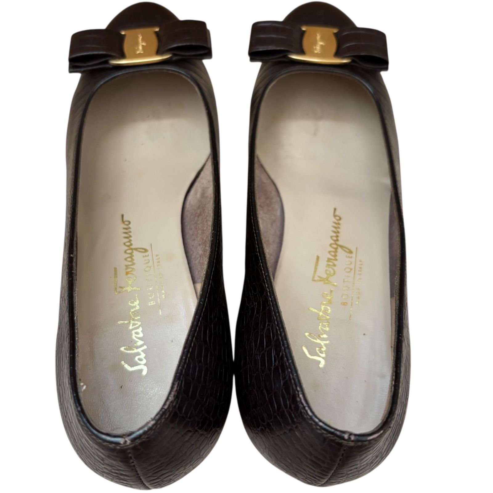 Z1735 Salvatore Ferragamo サルヴァトーレフェラガモ イタリア製