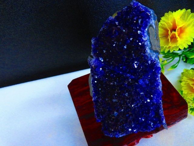 ウルグアイ産☆ 天然水晶☆絶品超濃い濃い超美しい☆アメジスト