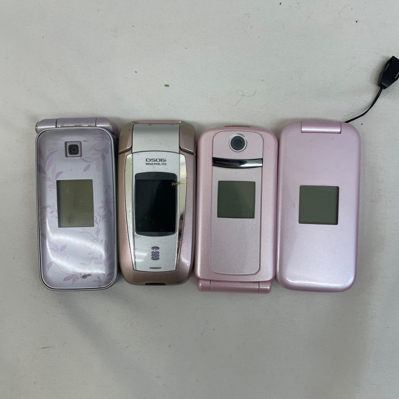 K【ジャンク】ガラケーまとめ売り 4点セット ピンク パープル 平成