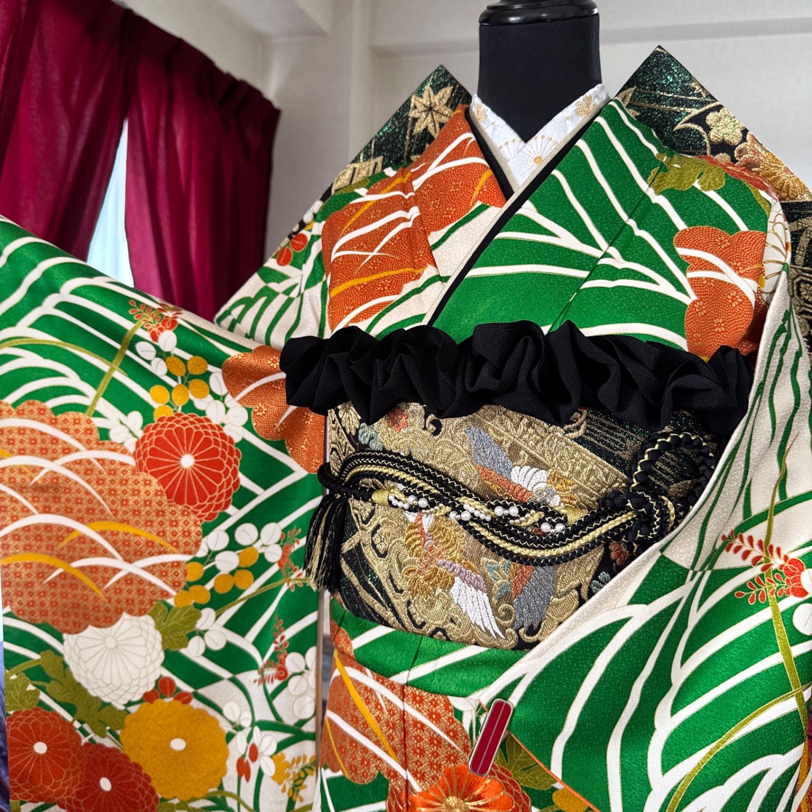 豪華振袖セット・袋帯・半衿・重ね衿・古典柄・駒刺繍・刺繍・金彩・箔