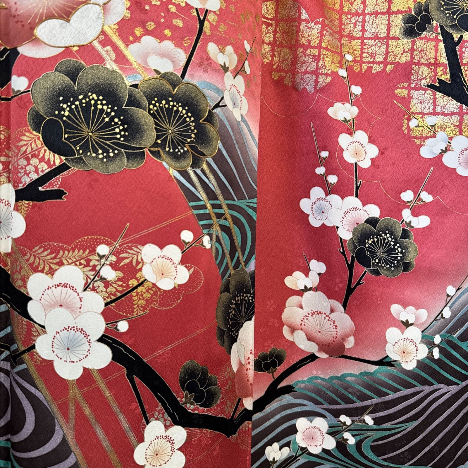 豪華振袖セット(4点)・袋帯・半衿・重ね衿・古典柄・駒刺繍・金銀彩