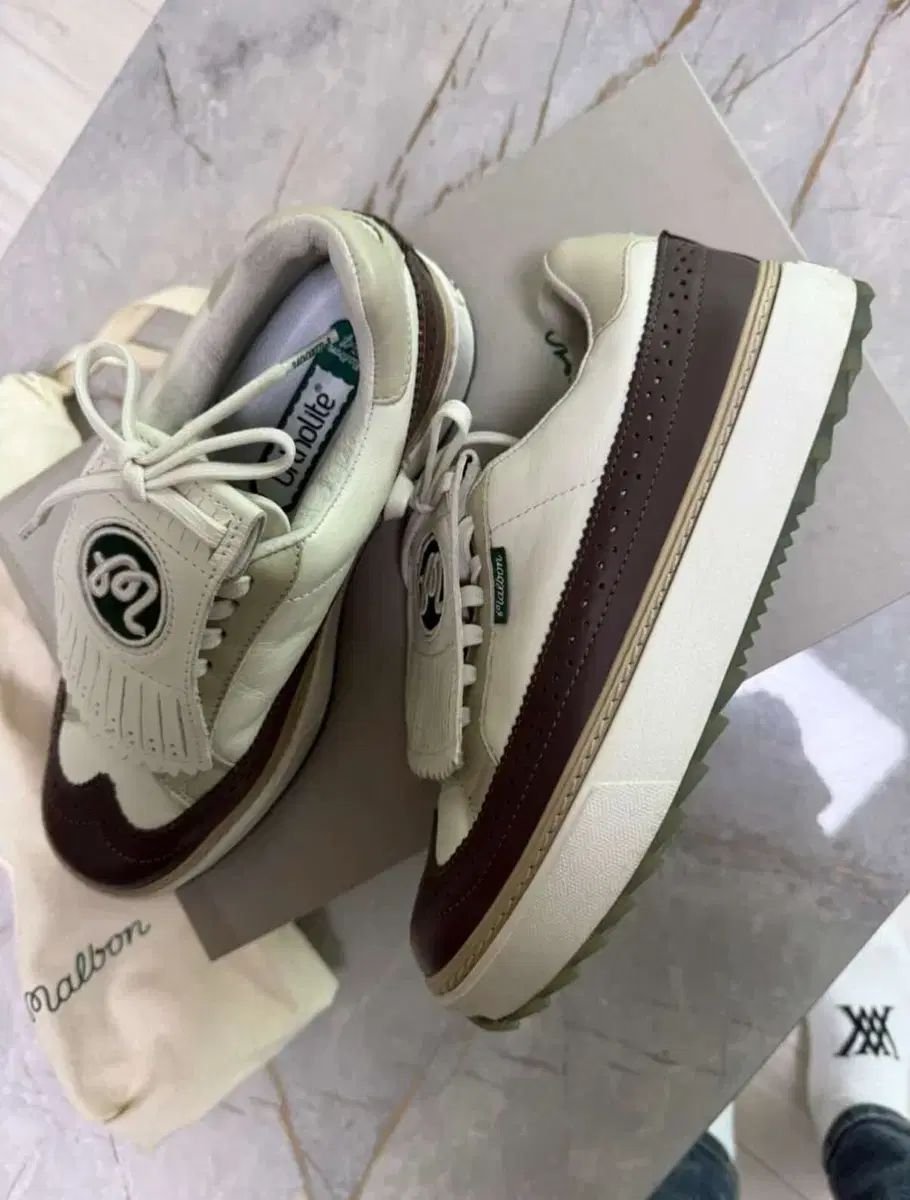 マルボンゴルフ レディース ゴルフシューズ - メルカリ