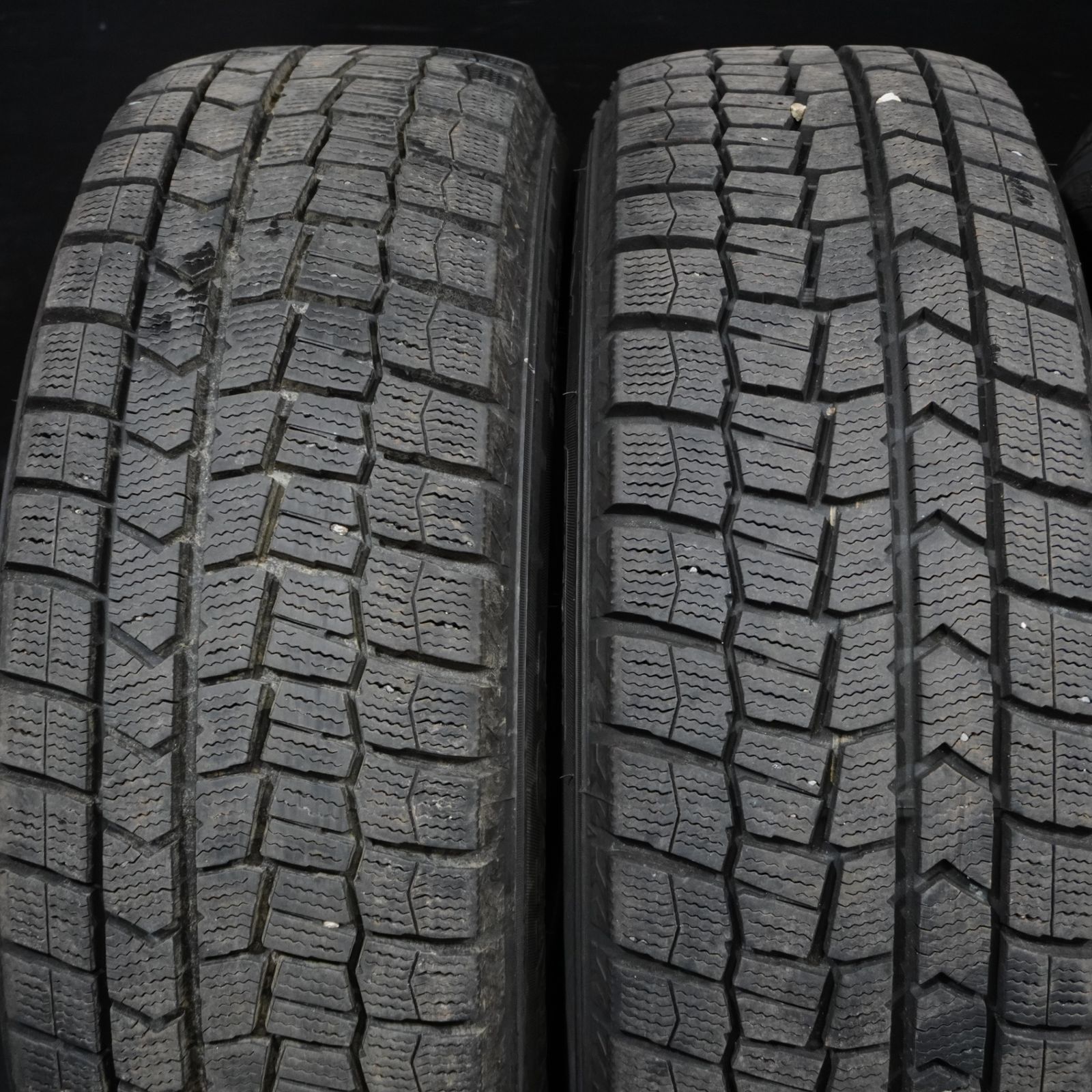 ダンロップWINTERMAXX 195/65R15 バリ山！『101106』 24年製 バリ山 ダンロップ WINTERMAXX WM02 / シュナイダー 【 195