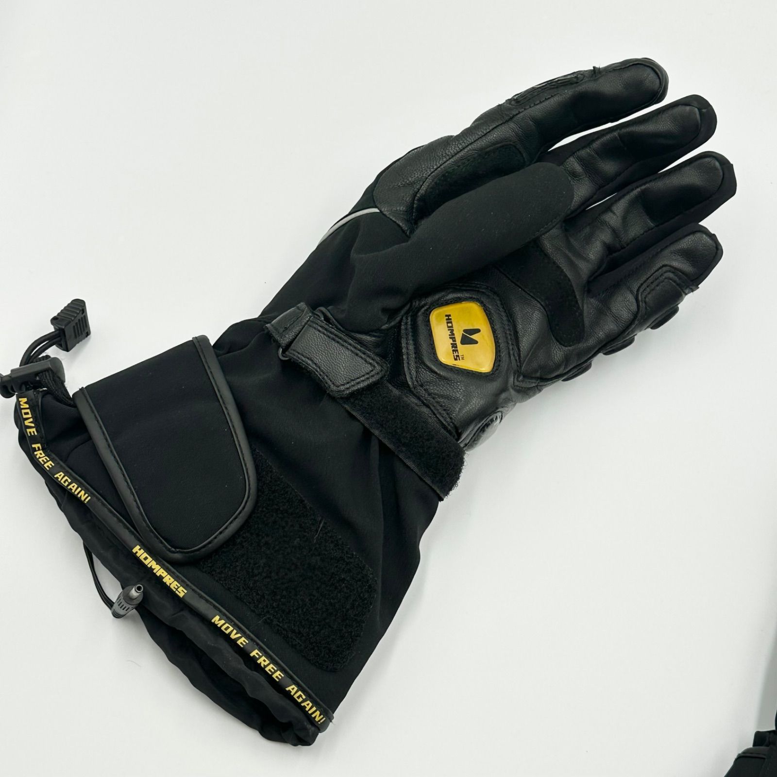 新品未使用 HOMPRES 電熱グローブ XL 24時間以内発送】HOMPRES 電熱グローブ XLサイズ - メルカリ