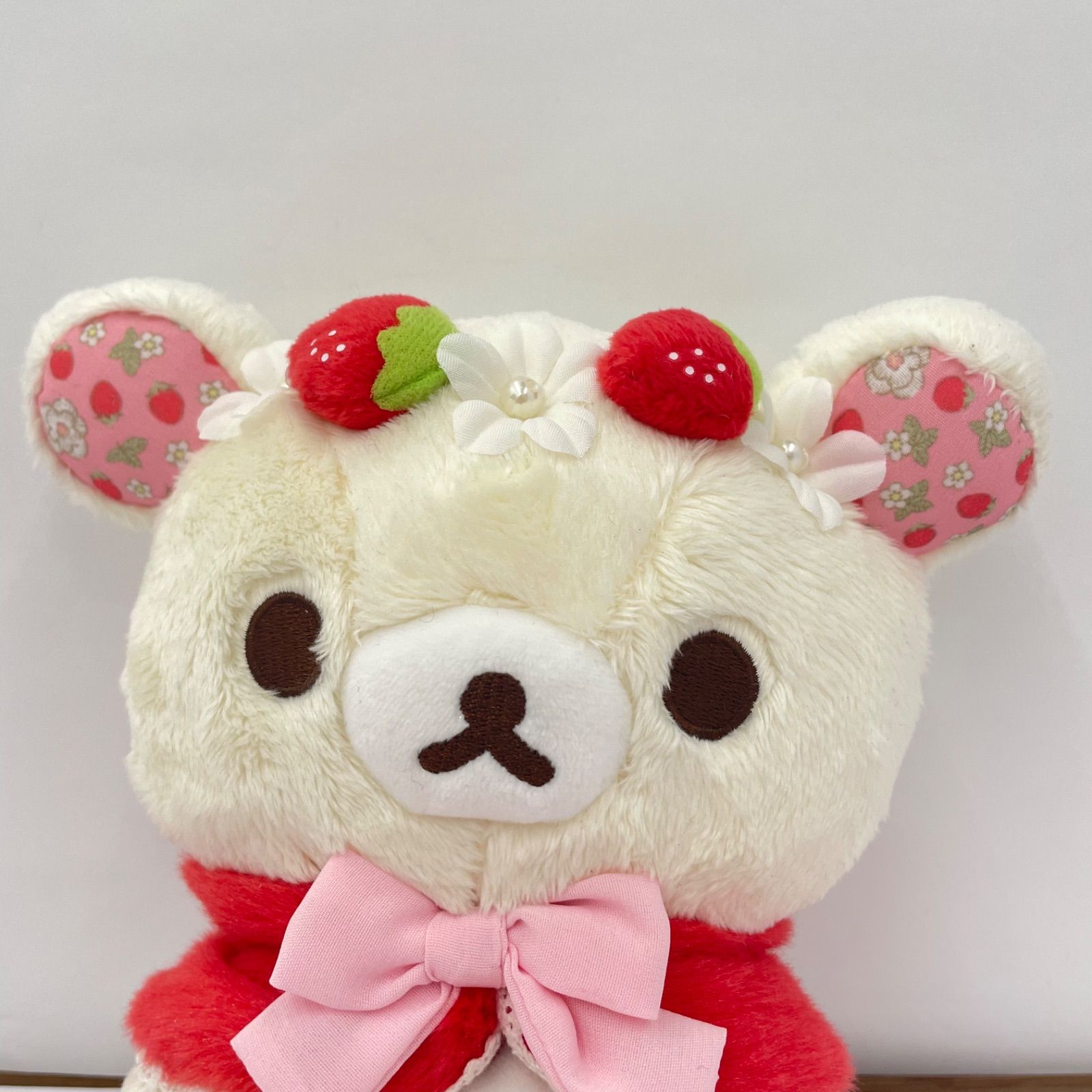 瀬戸店】コリラックマストア限定 おすわりぬいぐるみ いちご【722-8500