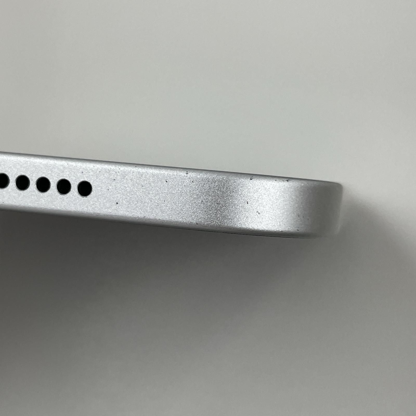 iPad 第10世代 WiFi 64GB シルバー - メルカリ