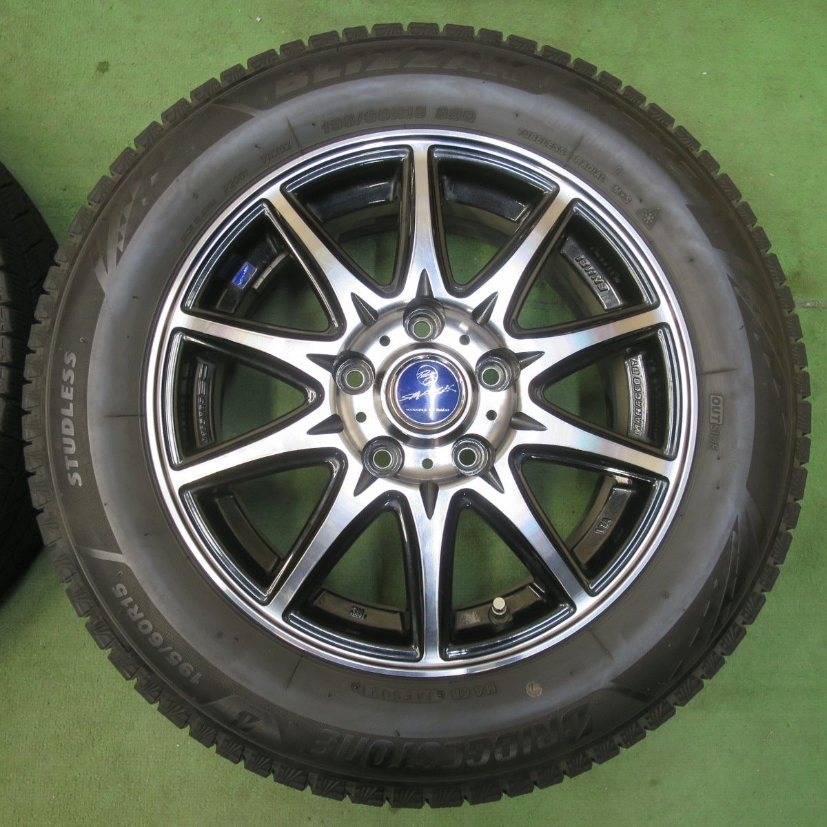 バリ溝！9分☆スタッドレス 195/60R15 ブリヂストン ブリザック VRX3 