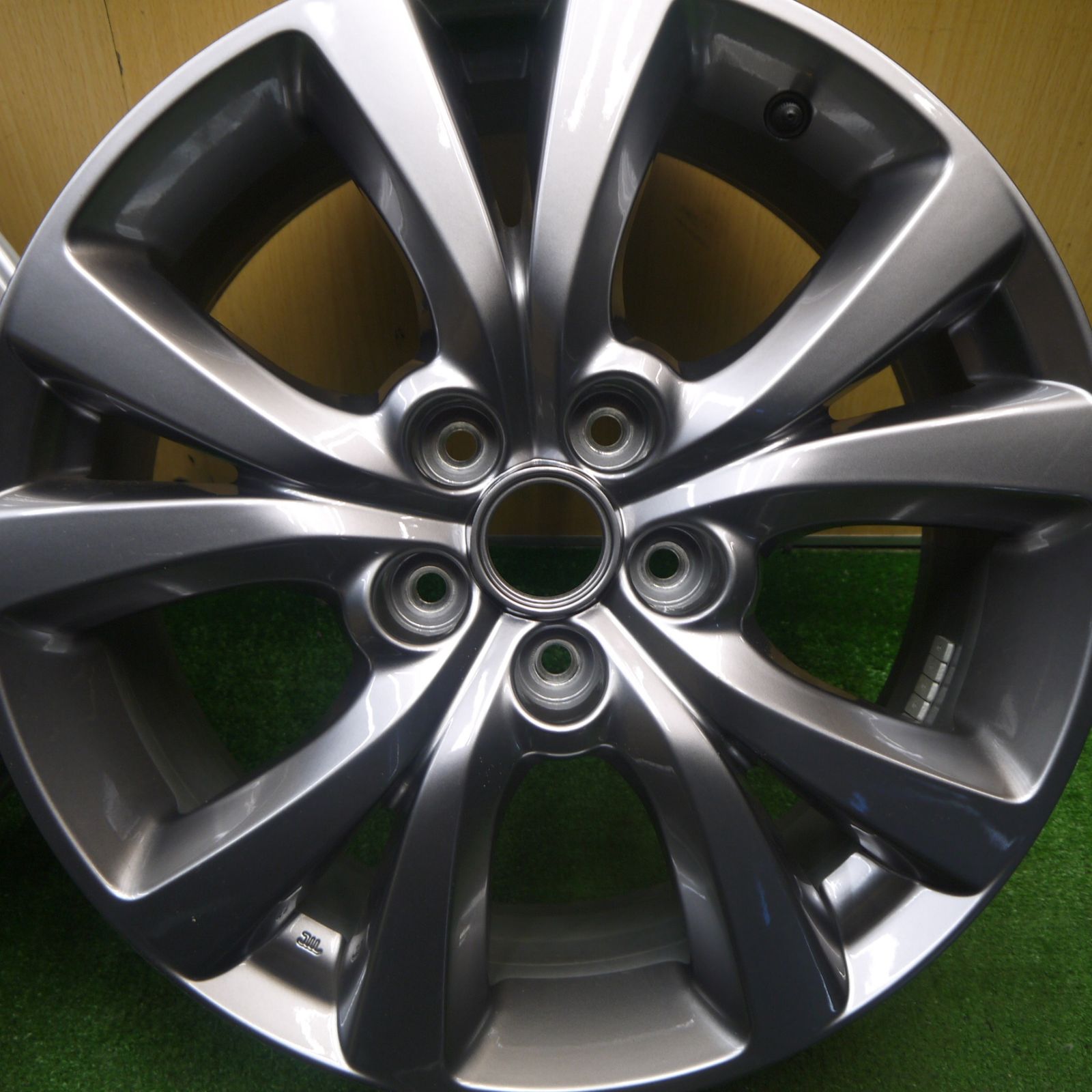 送料無料] 新車外し☆マツダ CX-30 純正 ホイール 18インチ 18×7J CX30 