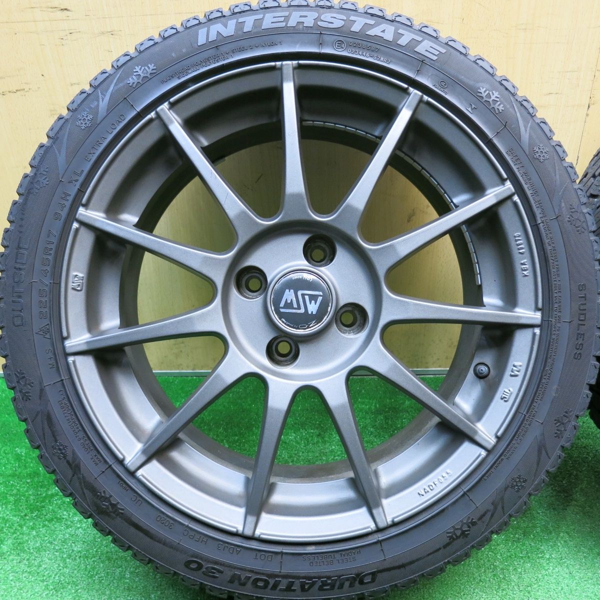 4本価格☆プジョー 等 MSW 85 O・Z 225/45R17 スタッドレス インター 