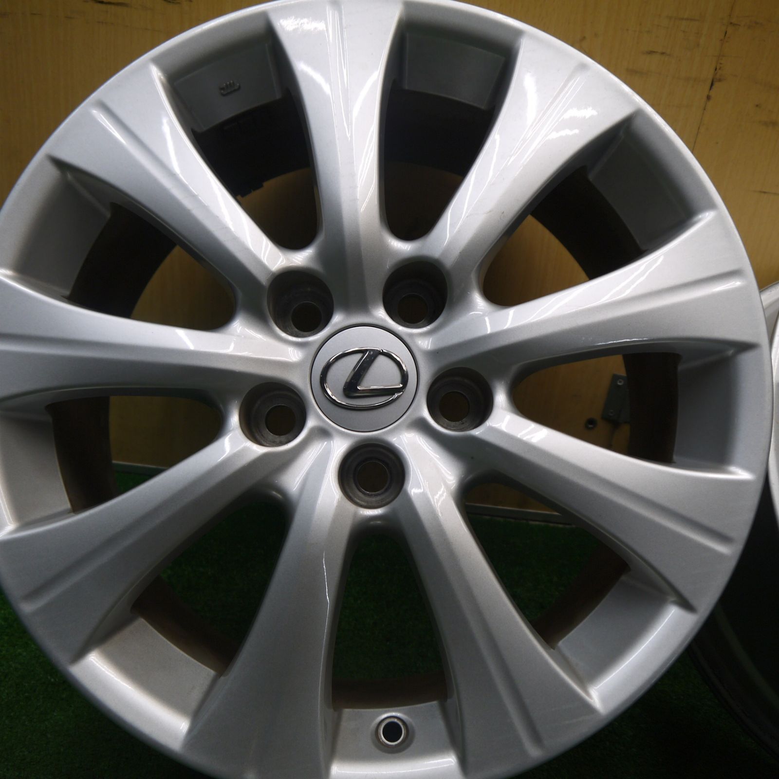 送料無料] キレイ☆レクサス GS 純正 ホイール 17インチ 17×7.5J