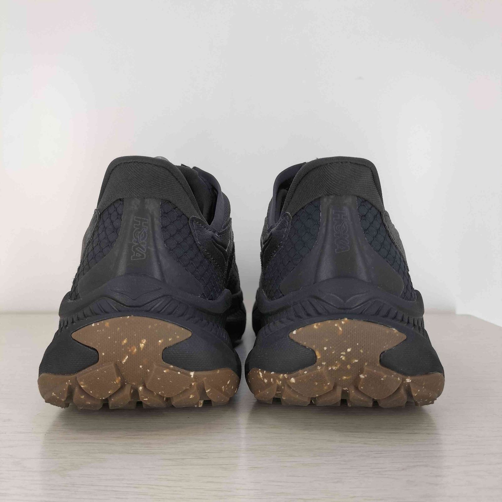 ホカオネオネ HOKA ONE ONE U PROJECT TRANSPORT メンズ JPN：27.5 