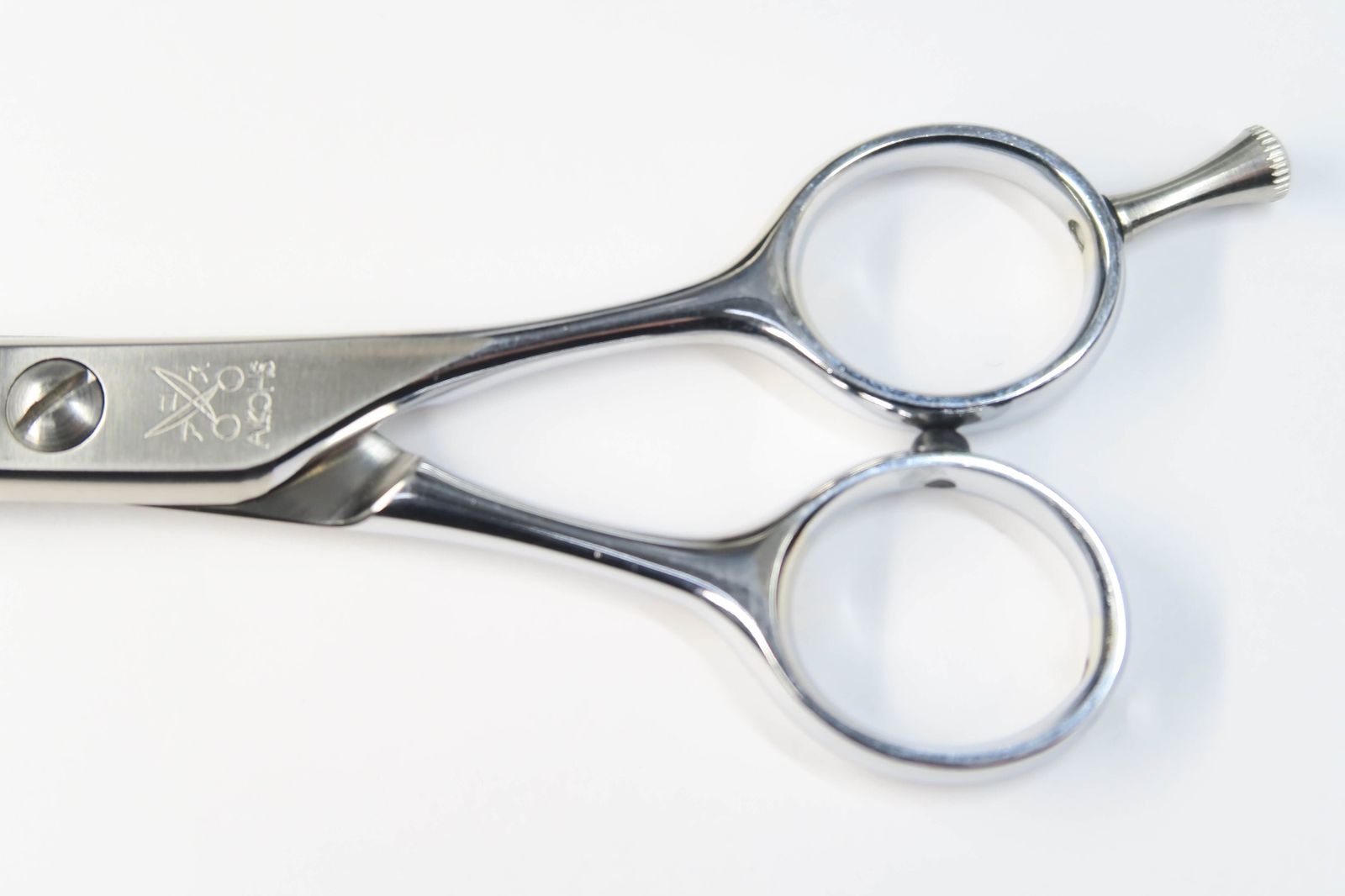 Cランク【AKKOHS アコス】 A5528 セニング 美容師・理容師 5.5インチ