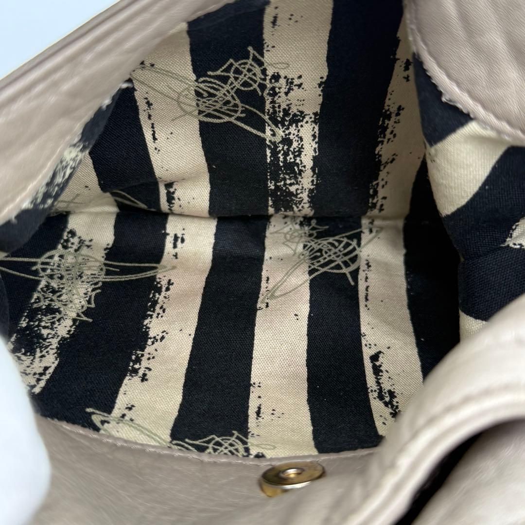 良品】Vivienne ハンドバッグ セミショルダーバッグ オーブ レザー