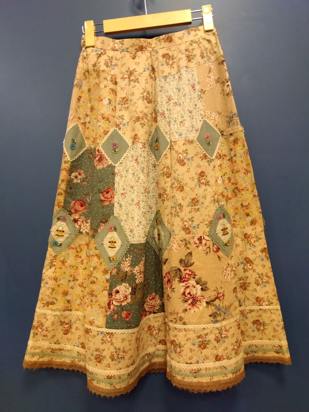 M9 non non dorlノンノンドール綿100%スカート 38サイズ ピンクハウス