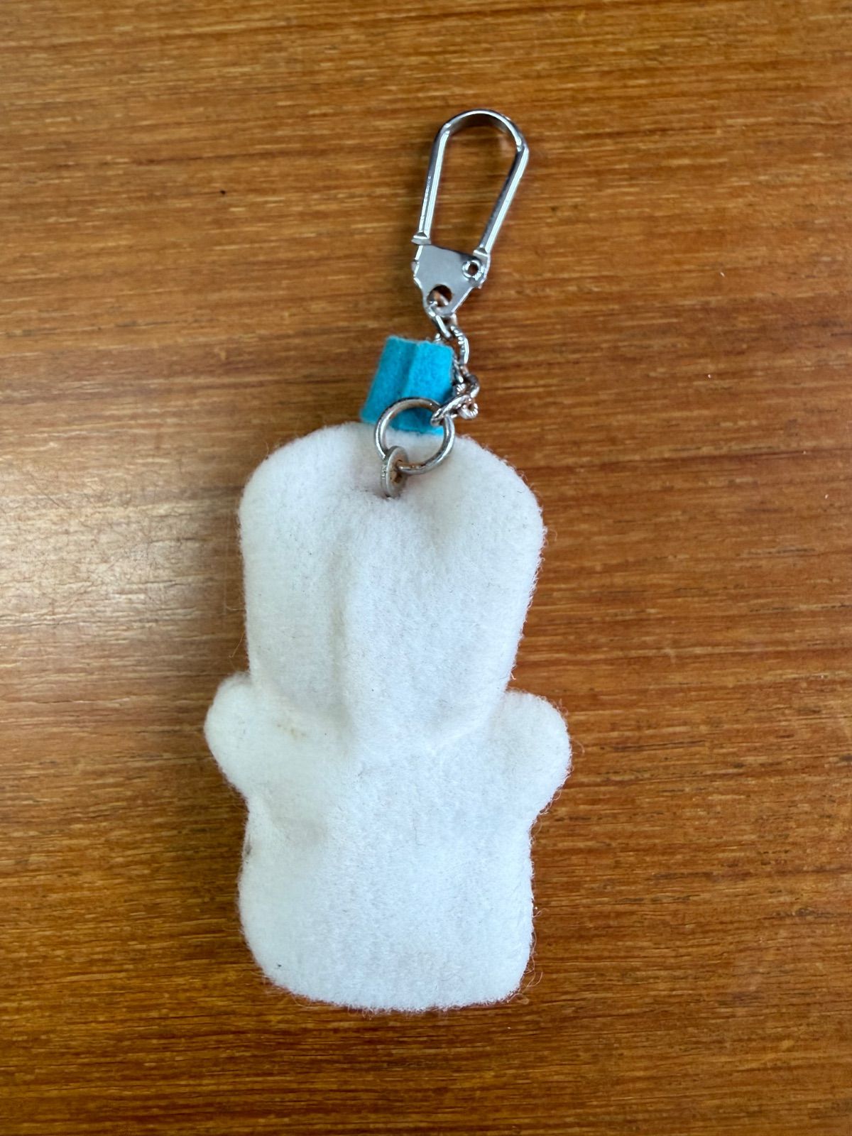 レア！ハローキティ 雪だるま キーホルダー 平成レトロ - メルカリ