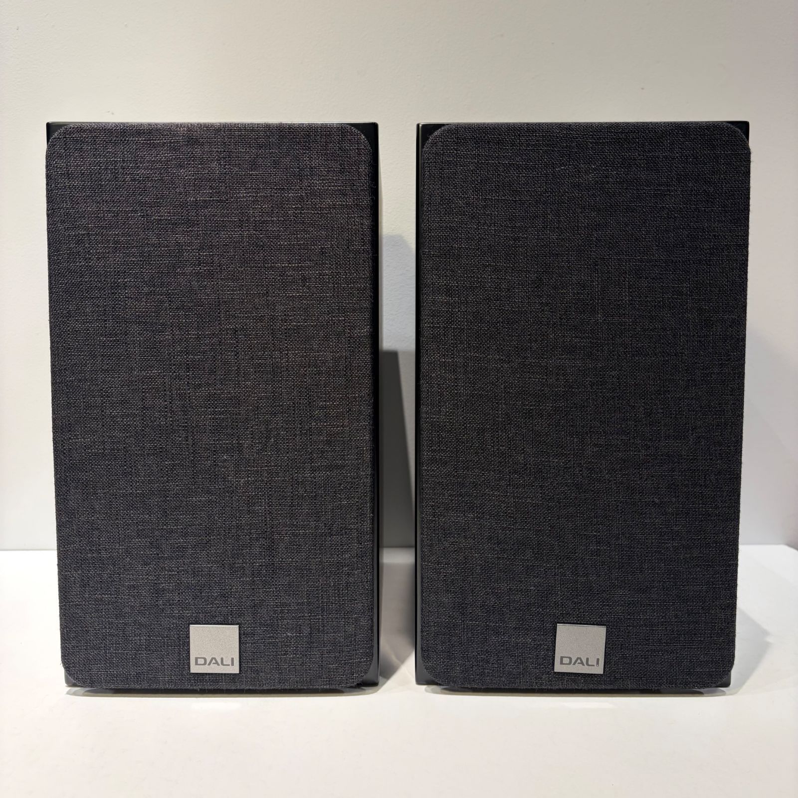 01128】(展示品)DALI - OBERON3/BA/ブラックアッシュ（OBERON3BA