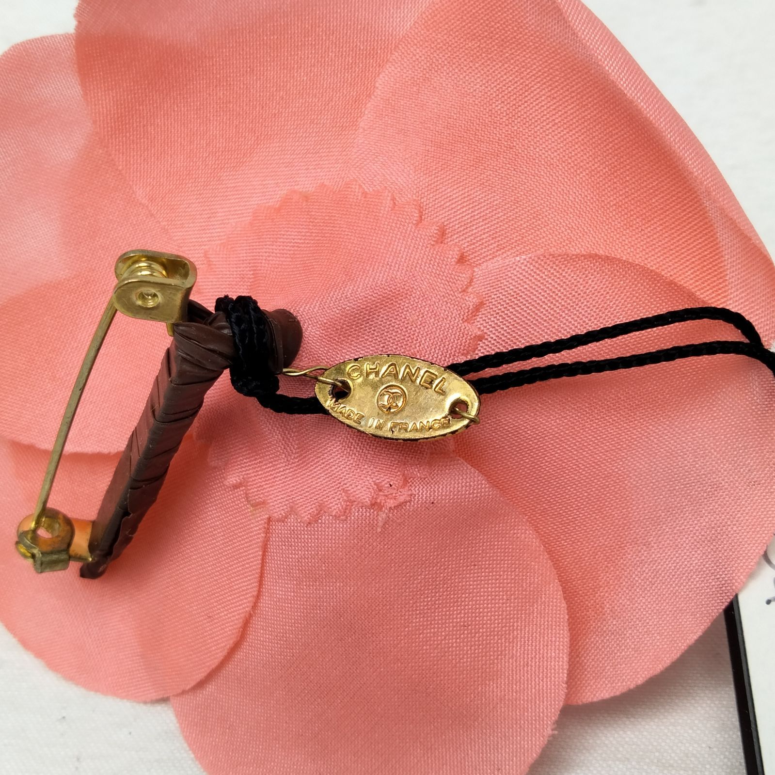 ✨CHANEL✨シャネル カメリア フラワー ブローチ ピンク - メルカリ