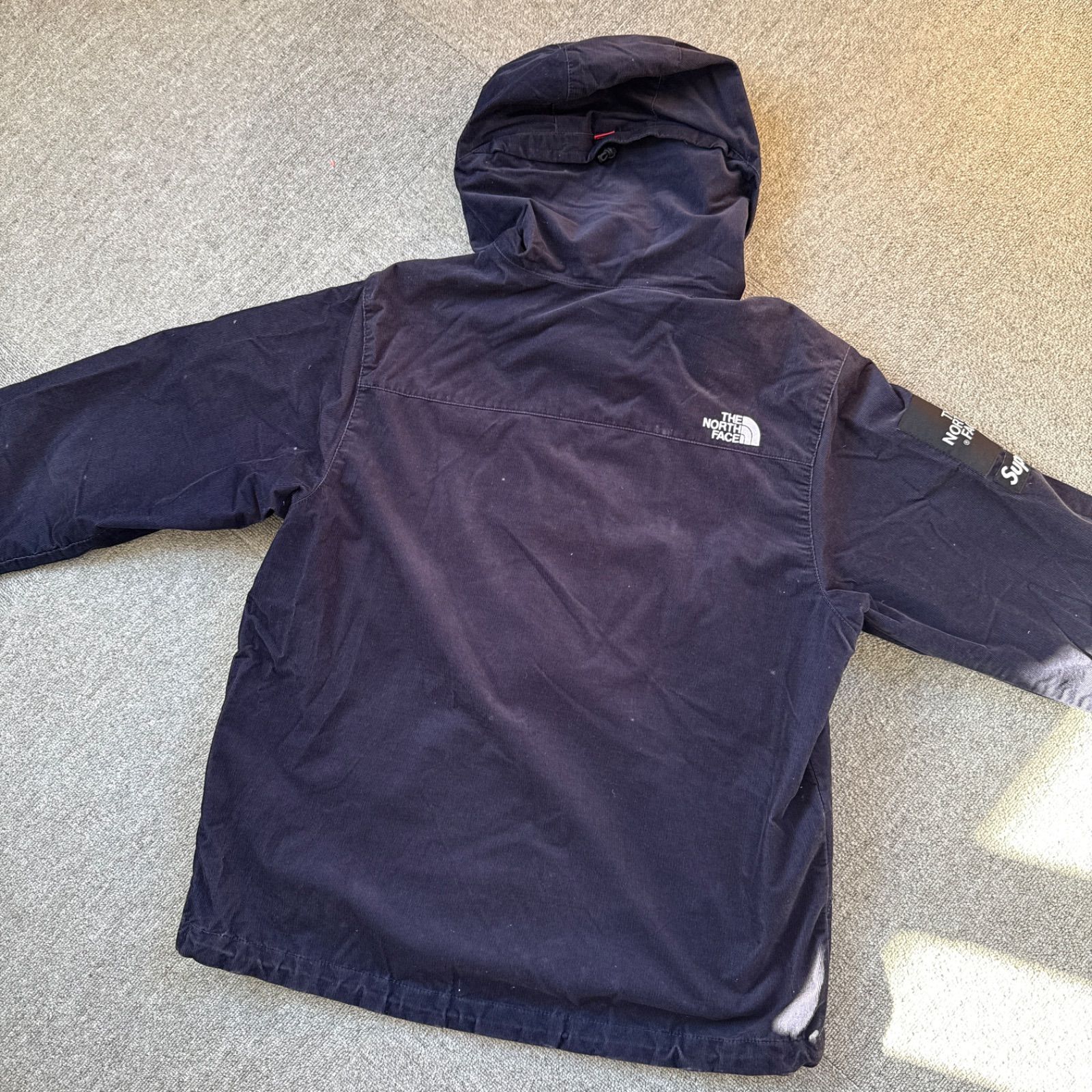 匿名配送】supreme × THE NORTH FACE コーデュロイ マウンテン シェル