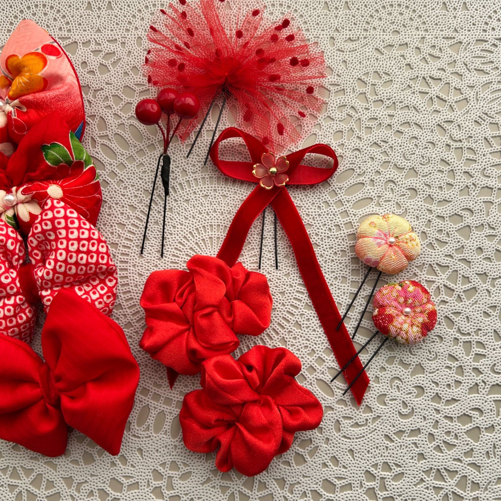 A06 七五三 髪飾り ヘッドドレス リボン 着物リメイク 撮影 赤 朱色 梅