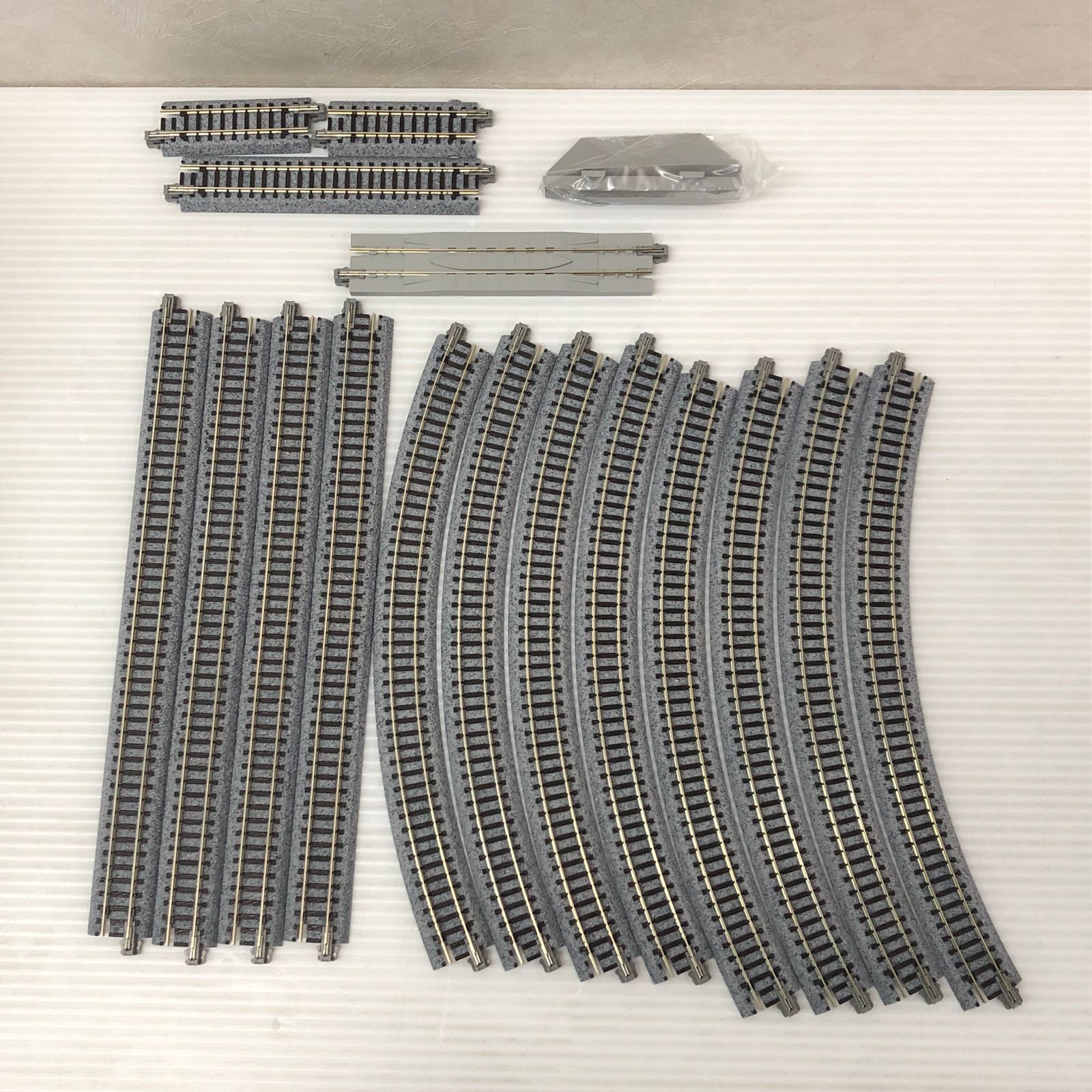 △(N) 10-020 Nゲージスターターセット EF210コンテナ列車＋追加