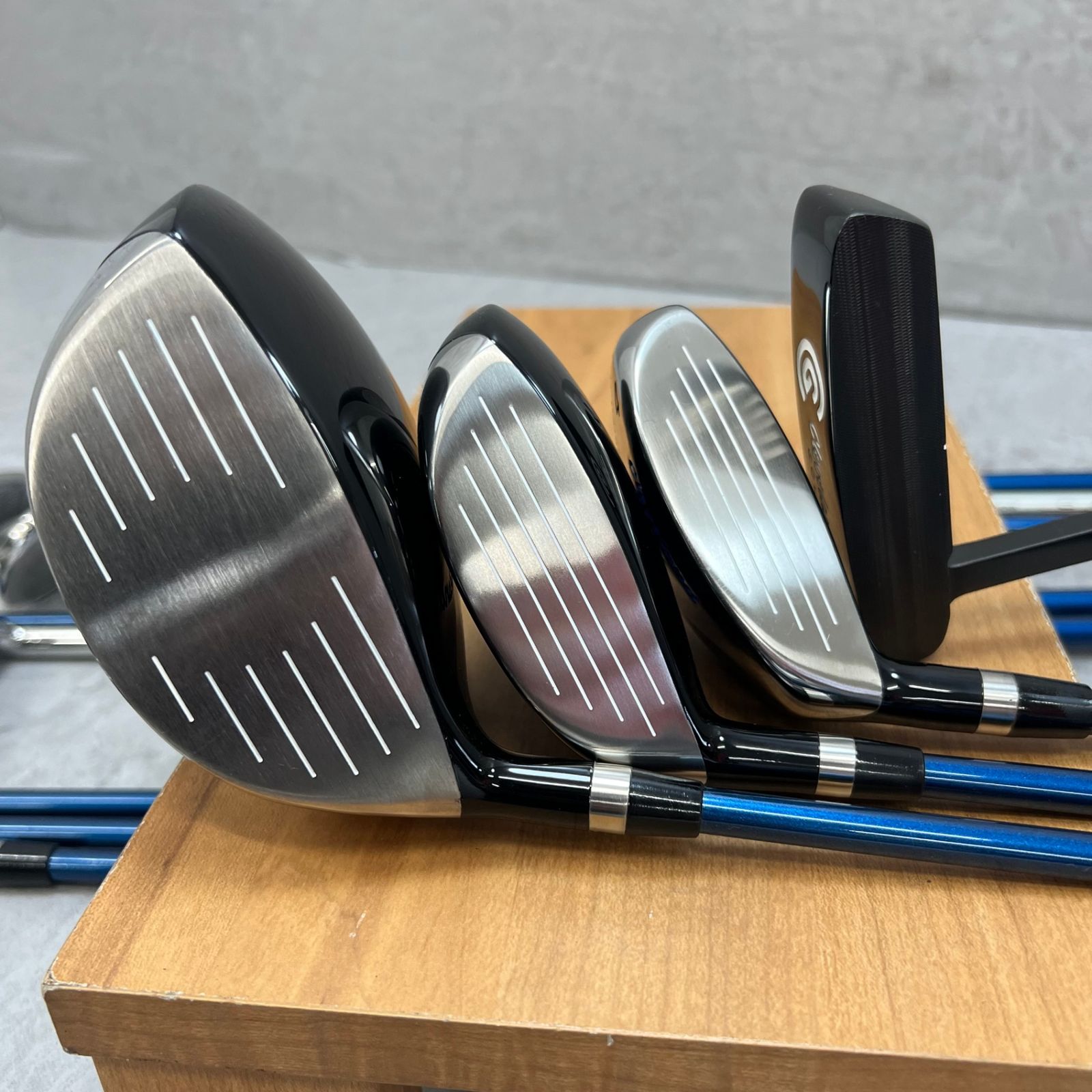 クリーブランド メンズゴルフ クラブセット 11本 SR 右利き用 キャディ