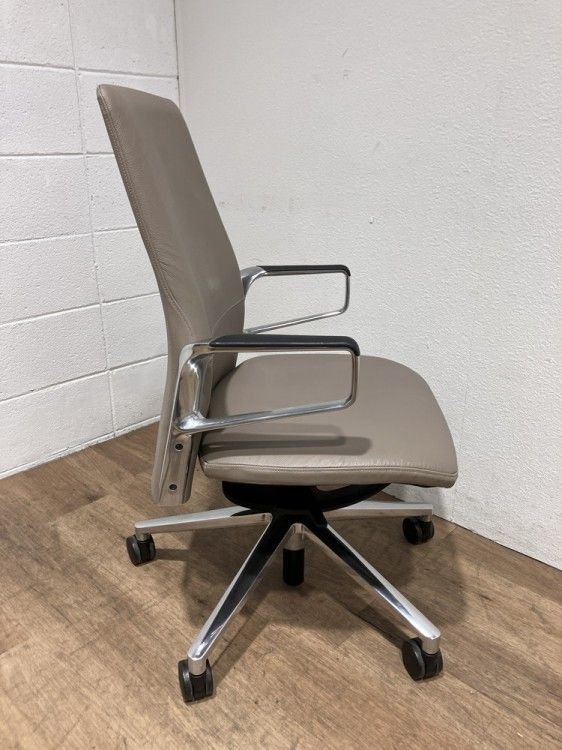 その他のカラー