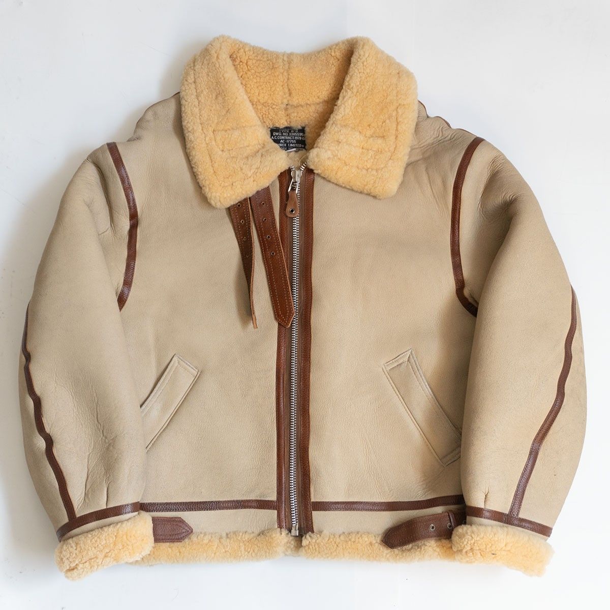 美品/ビッグサイズ】AVIREX【B-3 ムートンボンバージャケット】42