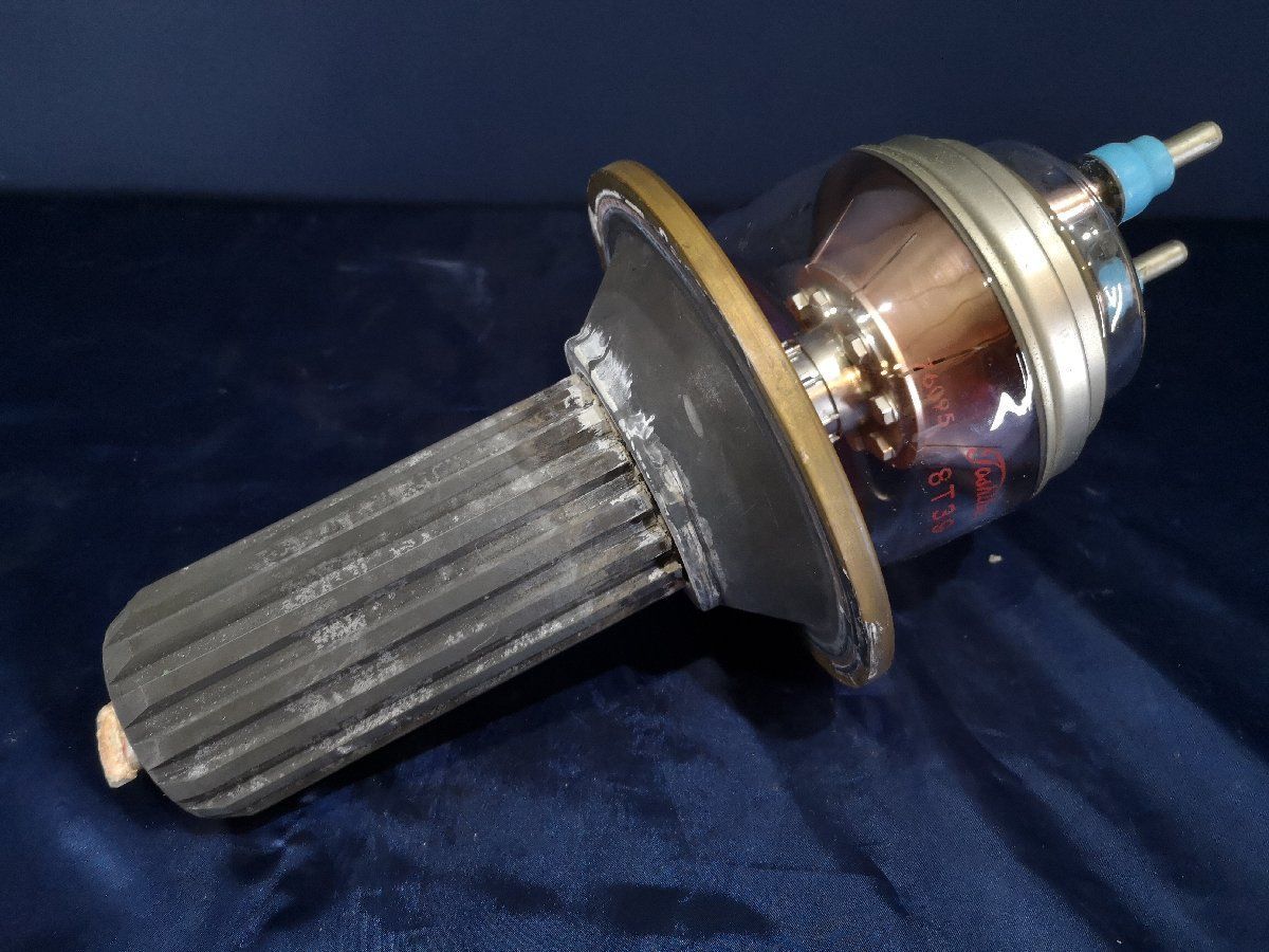 □札幌☆！Toshiba 東芝・8T39 大型送信管・単品・動作未チェック