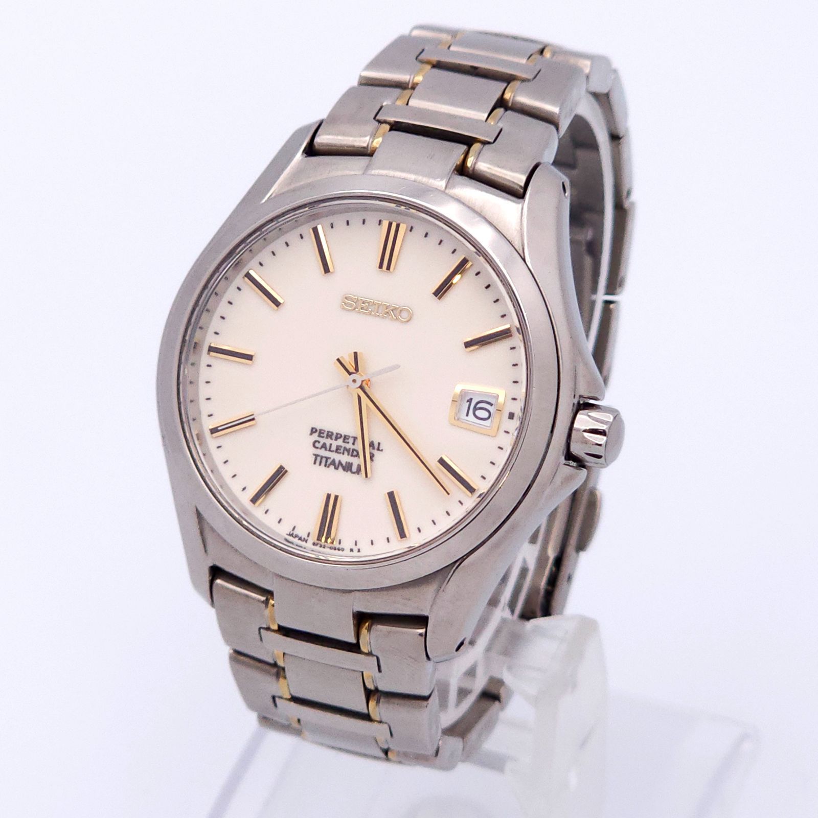 ☆良品 SEIKO セイコー パーペチュアルカレンダー 8F32-0400 QZ 動作品 