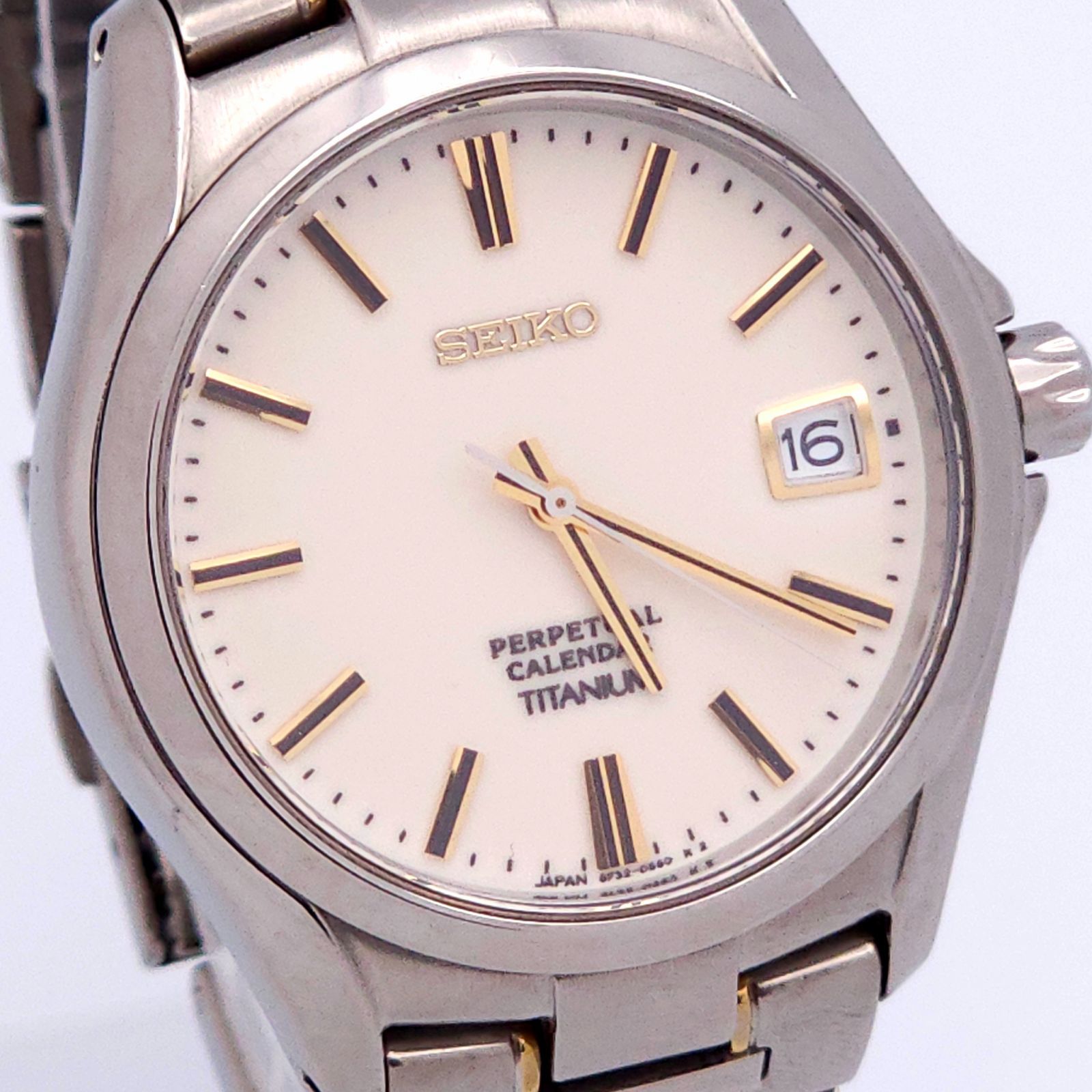 ☆良品 SEIKO セイコー パーペチュアルカレンダー 8F32-0400 QZ 動作品