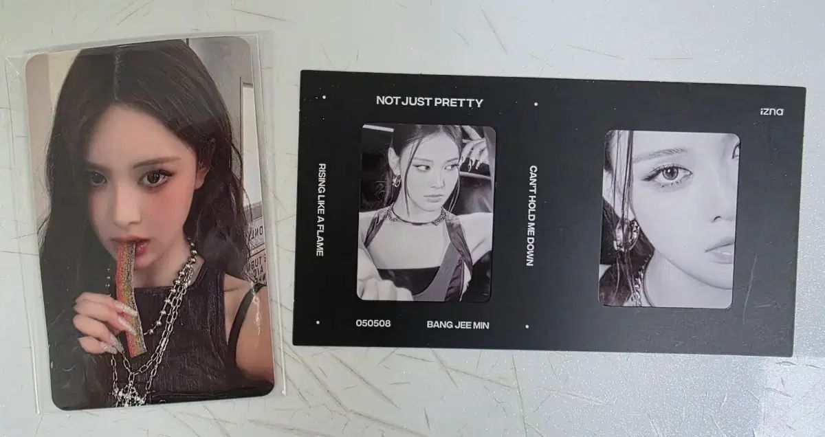 イズナ not just pretty ジミン(JIMIN・パクジミン) トレカ 出品