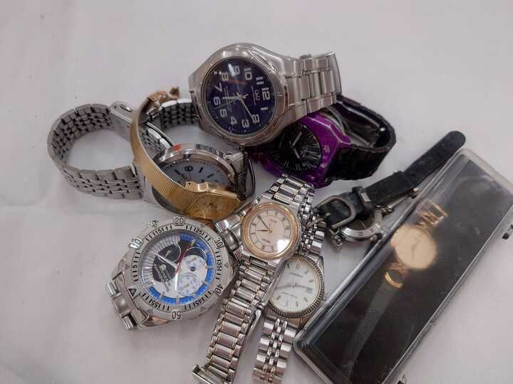 SEIKO Q&Q 含む ジャンク腕時計 9点まとめて 部品取用 - メルカリ