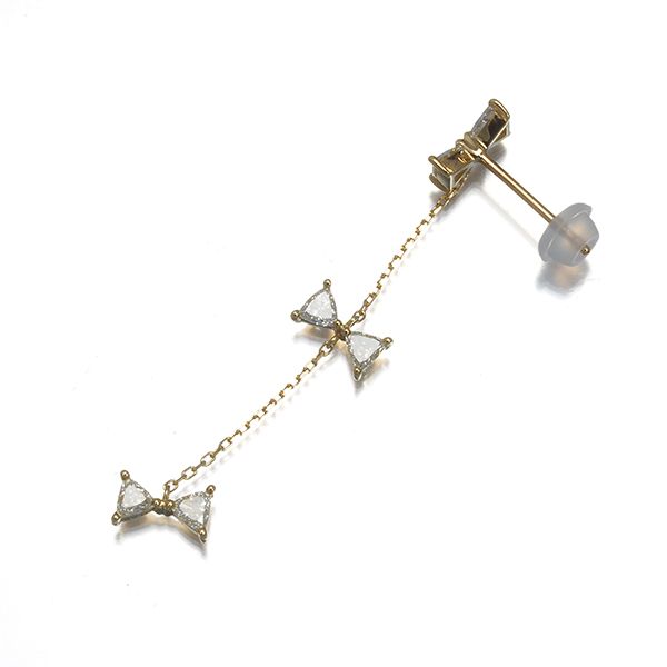 アーカー ピアス ダイヤ 0.34ct セブロン トリリアントカット 片耳