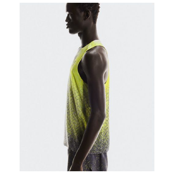 新品 メンズ M】On Race Singlet レースシングレット - メルカリ