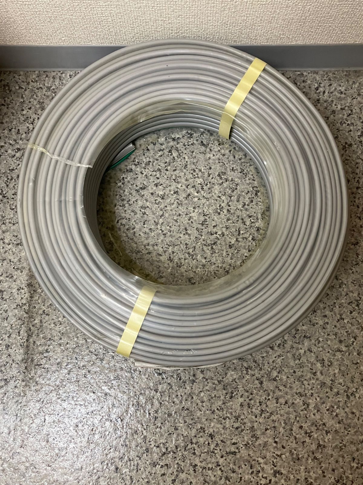 エフアース アース付VVF PbF 2 1 6 mm 灰 矢崎