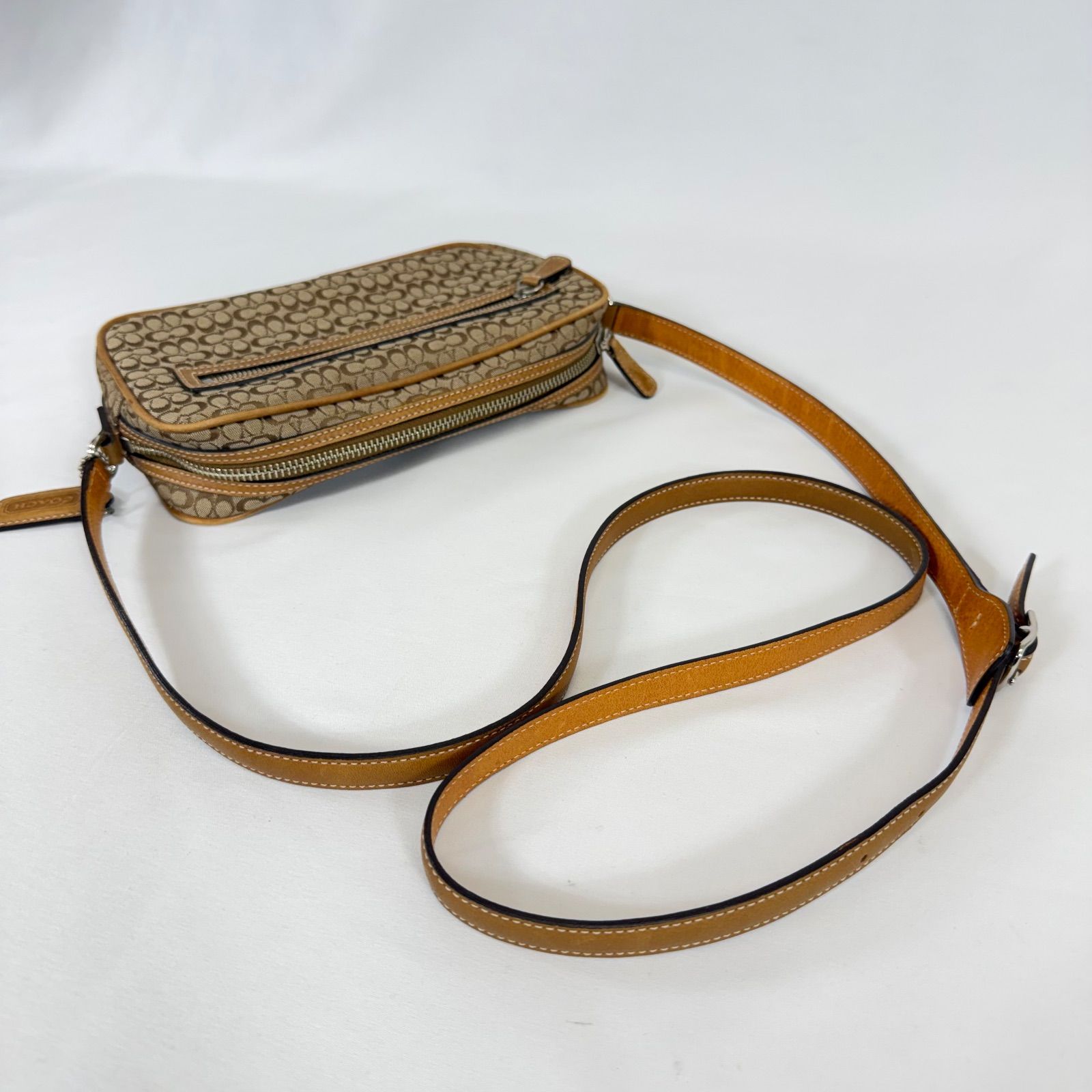 美品】COACH コーチ ミニシグネチャー キャンバス ポシェット 