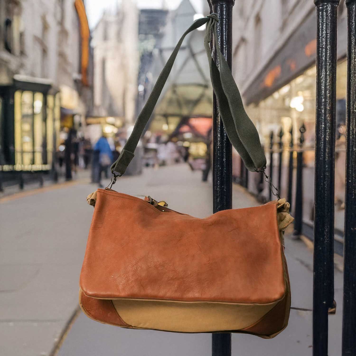 【1点物】アメリカ軍　ビンテージ　ミリタリー　ショルダーバッグ　50s 60s 8aa88f3816ab0c784eb6bc6027af10