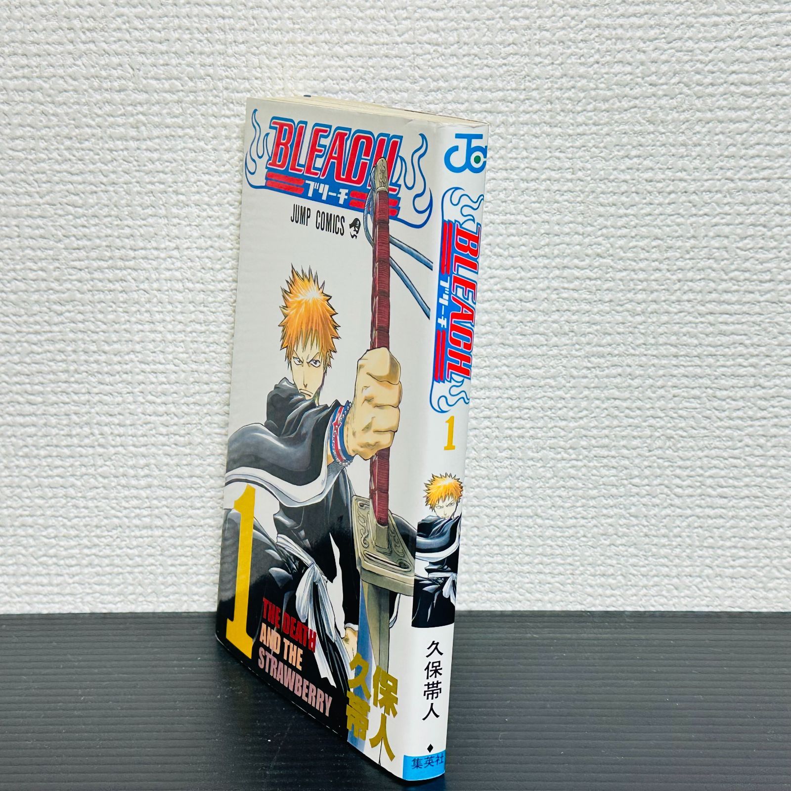 初版］BLEACH ブリーチ 1巻 2巻 コミックスニュース付き 2冊セット