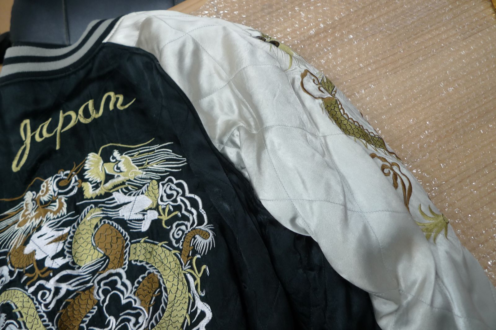 飛有棲屯 ヒューストン スカジャン レーヨン 刺繍 漢字タグ Lサイズ