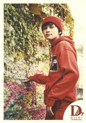 中古】生写真(男性) DISH///北村匠海/膝上・衣装赤・帽子・左向き/DISH