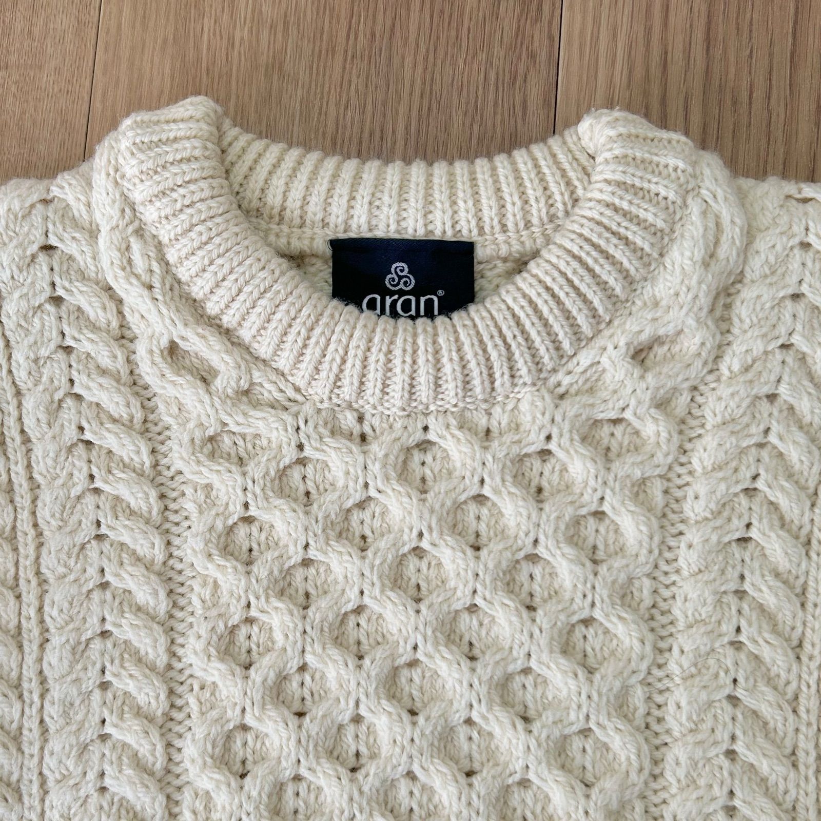 【本日限定価格18日20時まで】美品 aran woollen mills アランウーレンミルズ／クルーネックウールニット ナチュラル アイルランド製