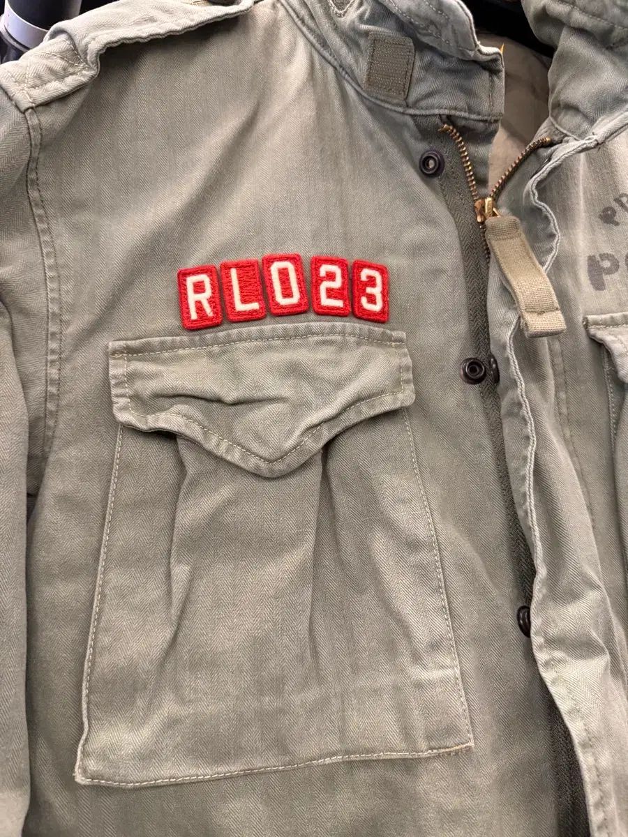 ポロ ラルフローレン カーキ マウンテンパーカー Mサイズ 出品 - メルカリ