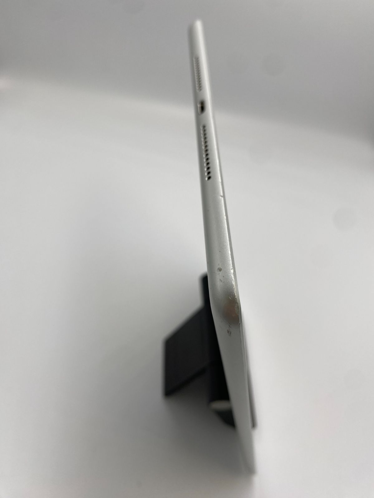 ジャンク品】:iPad7 Wi-Fiモデル 32GB シルバー - メルカリ