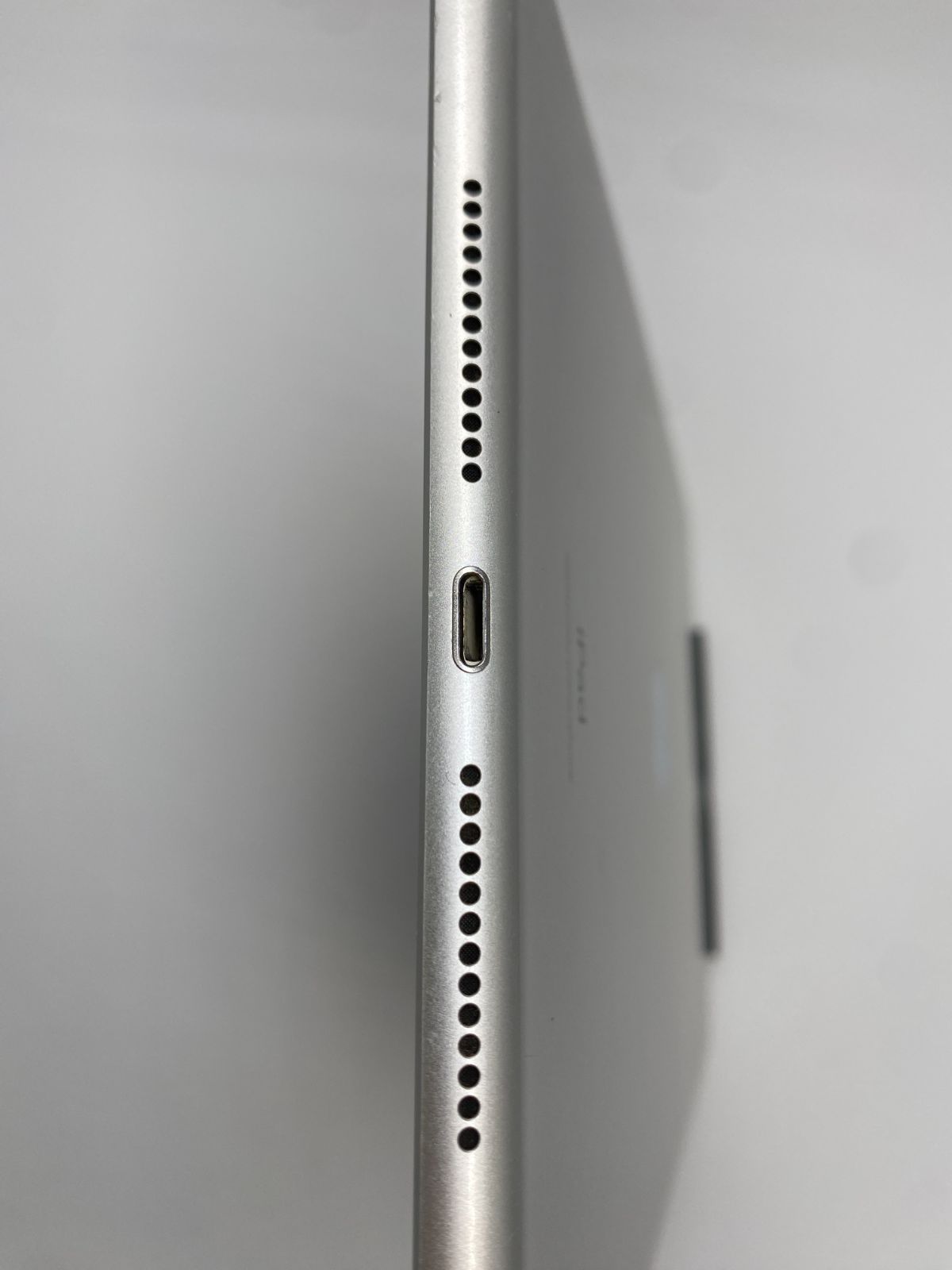 ジャンク品】:iPad7 Wi-Fiモデル 32GB シルバー 【公式通販】
