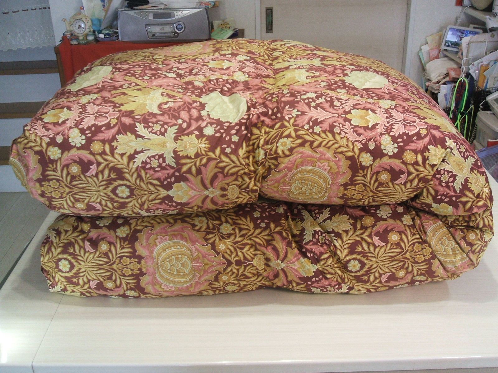 新品【六つ星】ブラック ＊１００双フランス産９５％＊増量１，２キロ＊羽毛布団ＳＰ ダブル）新品【六つ星】ブラック ＊フランスプレミアムダウン産95