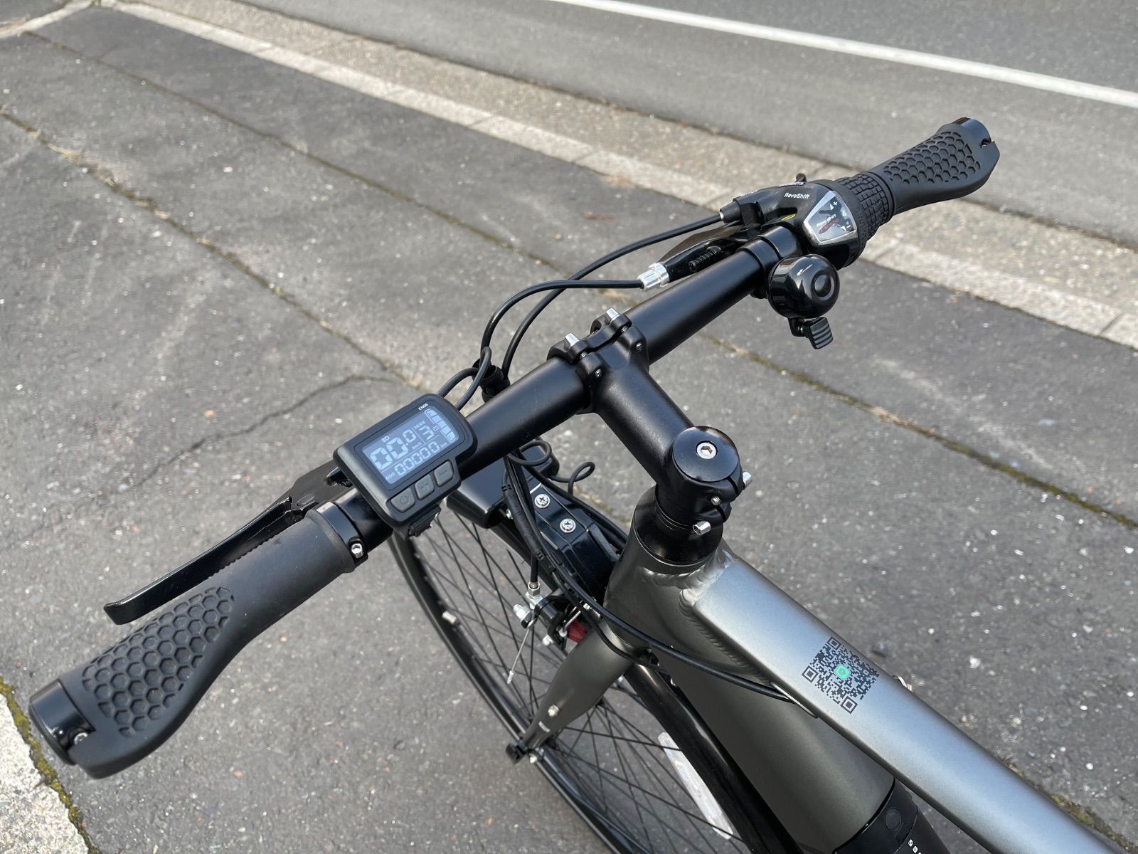 動作確認済】送料無料BUILTIN電動アシスト自転車 DAITORA 36V9.6Ah