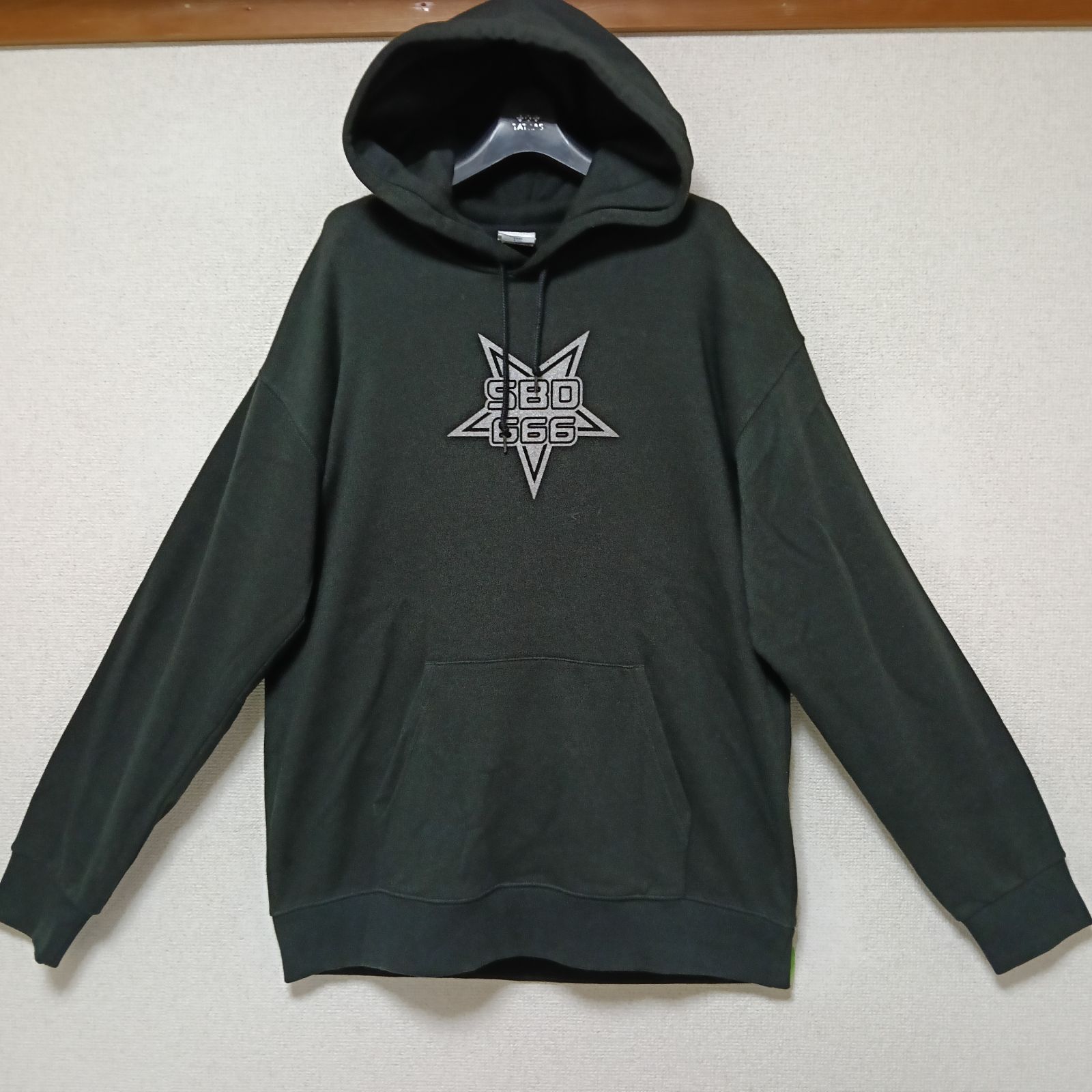 美品SEEN BETTER DAYS 666シーンベターデイズパーカーブラックサイズ 