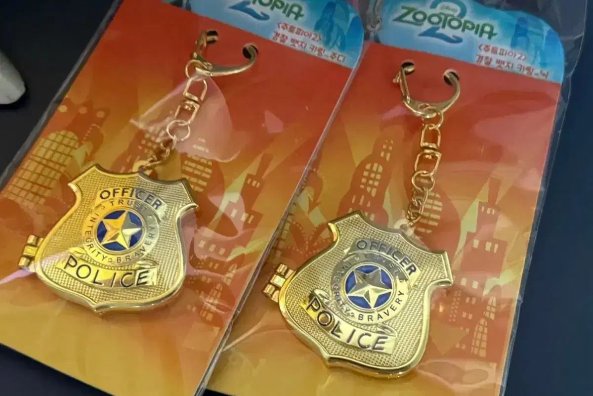 まとめ ジュートピア ニック ジュディ 警察 バッジ CGV グッズ