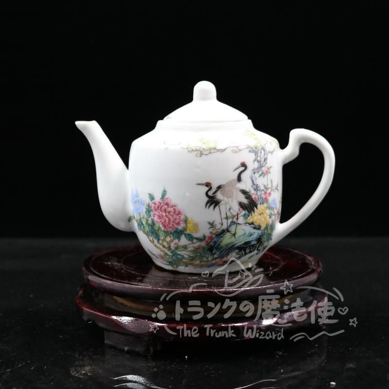 景徳鎮 陶磁器 青花磁六角花卉缶 茶筒 装飾品 現代工芸品 美術品 置物