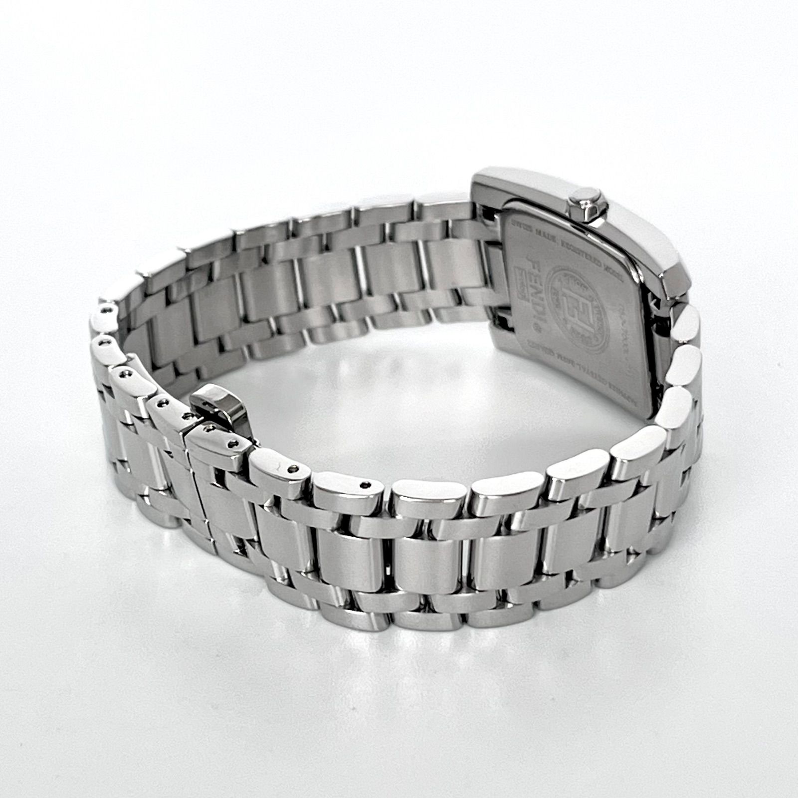 フェンディ 7000L レディース 腕時計 磨き済み 美品】FENDI 電池新品